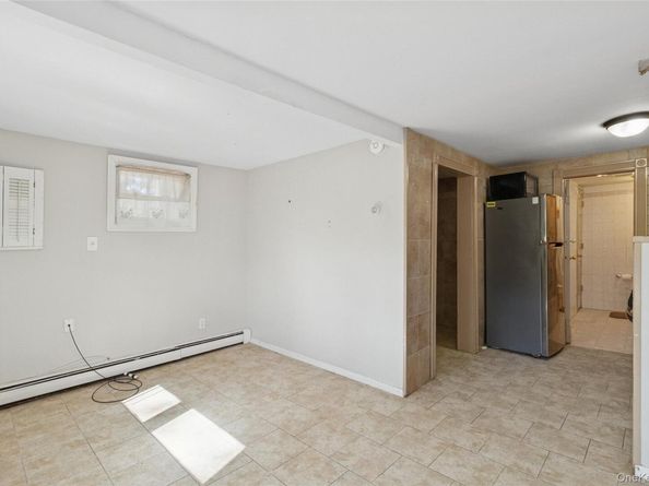 7 Yucca Road, Rocky Point NY 11778