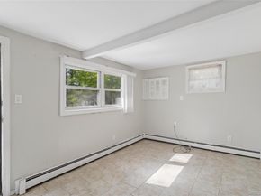 7 Yucca Road, Rocky Point NY 11778