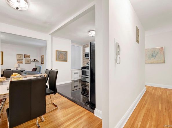 9707 4th Avenue 4F, Brooklyn NY 11209