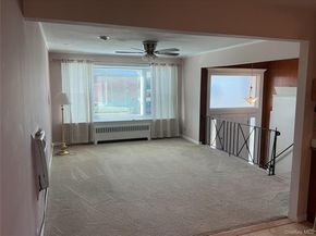 537 Church Street, Westbury NY 11590