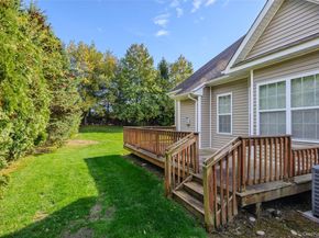 48 Avery Lane, Miller Place NY 11764