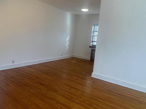 196-61 69 Avenue 1st FL, Fresh Meadows NY 11365