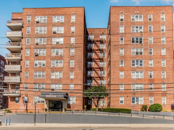 365 Bronx River Road LH, Yonkers NY 10704