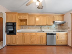 444 S 6th Street, Lindenhurst NY 11757