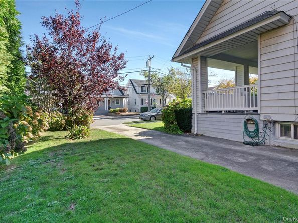 329 Beach 146th Street, Neponsit NY 11694