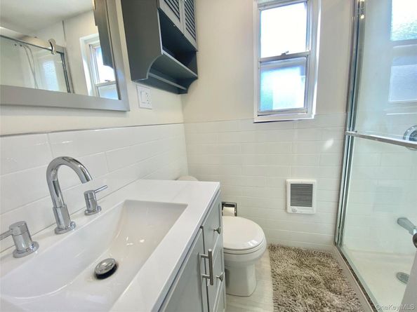 264-15 Langston Avenue 1st FL, Glen Oaks NY 11004