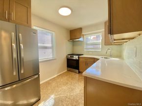 264-15 Langston Avenue 1st FL, Glen Oaks NY 11004