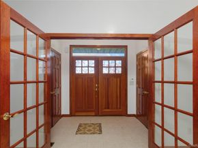 59 Mastro Road, Calverton NY 11933