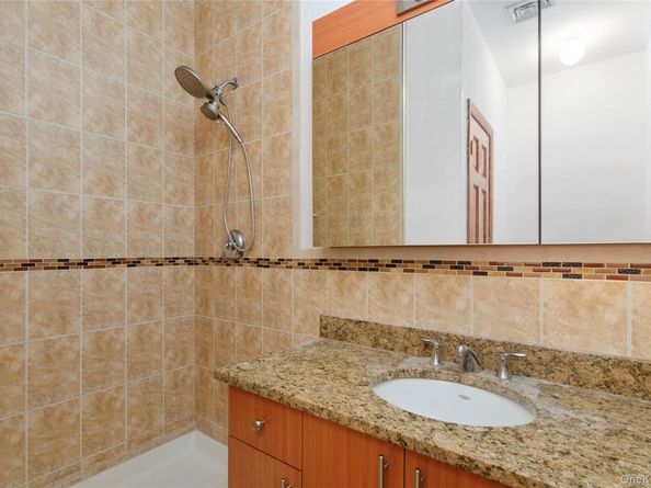 59 Mastro Road, Calverton NY 11933