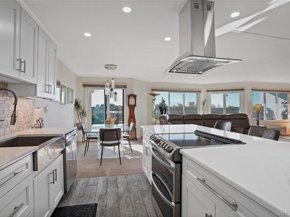 200 High Point Drive 513, Hartsdale NY 10530