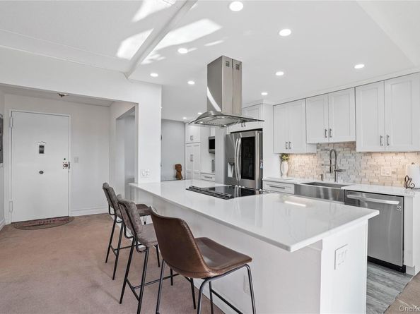 200 High Point Drive 513, Hartsdale NY 10530