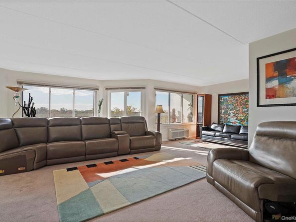 200 High Point Drive 513, Hartsdale NY 10530