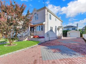 32 3rd Avenue, New Hyde Park NY 11040