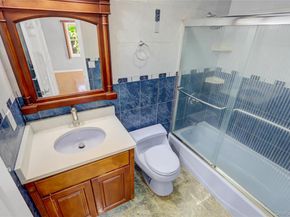 32 3rd Avenue, New Hyde Park NY 11040