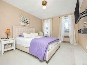 22 Mulford Place 2D, Hempstead NY 11550