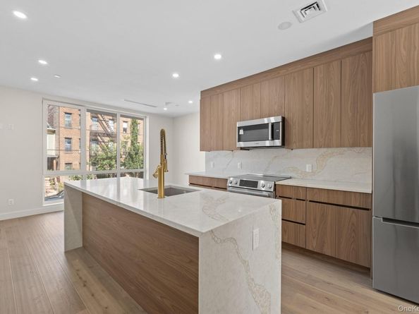 310 Fenimore st, Brooklyn NY 11225