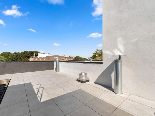 310 Fenimore st, Brooklyn NY 11225