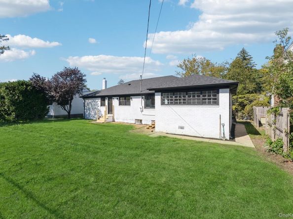 1460 Tyler Avenue, East Meadow NY 11554