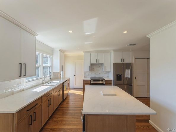 1460 Tyler Avenue, East Meadow NY 11554