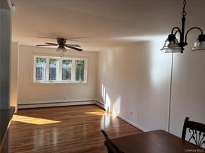 281 Fir Grove Road, Ronkonkoma NY 11779