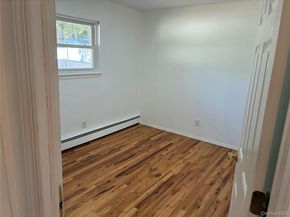 281 Fir Grove Road, Ronkonkoma NY 11779