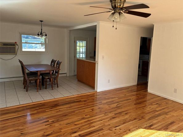 281 Fir Grove Road, Ronkonkoma NY 11779