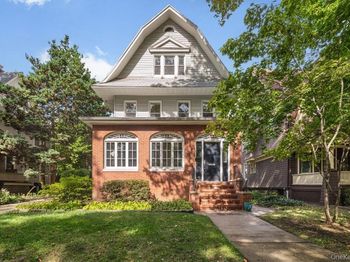 51 De Koven Court