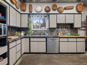 51 De Koven Court, Brooklyn NY 11230