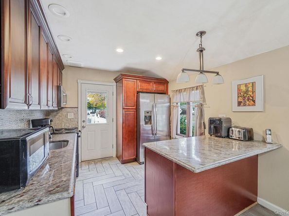24 Chanel Drive, Brentwood NY 11717