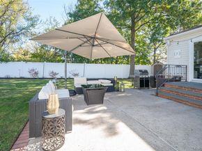 211 Gardner Avenue, Jericho NY 11753