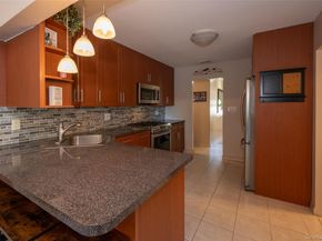211 Gardner Avenue, Jericho NY 11753