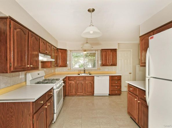 106 Iceland Drive, South Huntington NY 11746