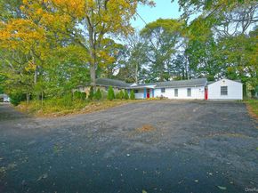 106 Iceland Drive, South Huntington NY 11746