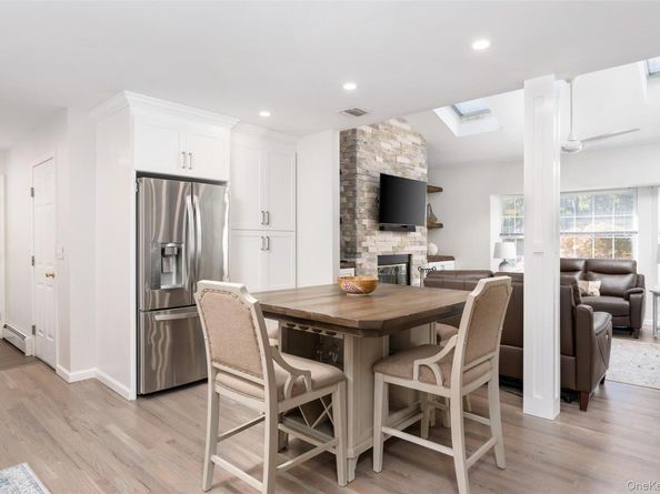 80 Washington Heights Avenue, Hampton Bays NY 11946