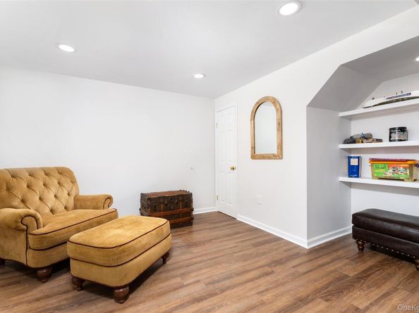 80 Washington Heights Avenue, Hampton Bays NY 11946