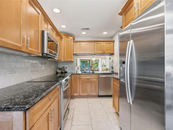 115 Beecher Avenue Extension, East Islip NY 11730