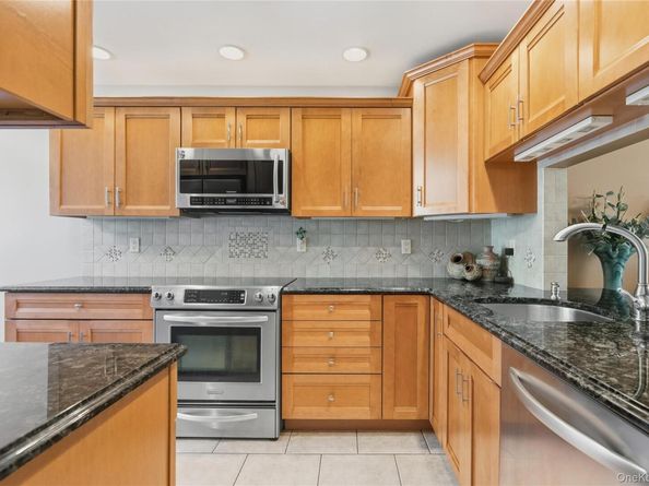 115 Beecher Avenue Extension, East Islip NY 11730