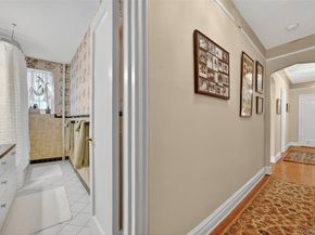 25 Parkview Avenue 2K, Bronxville NY 10708