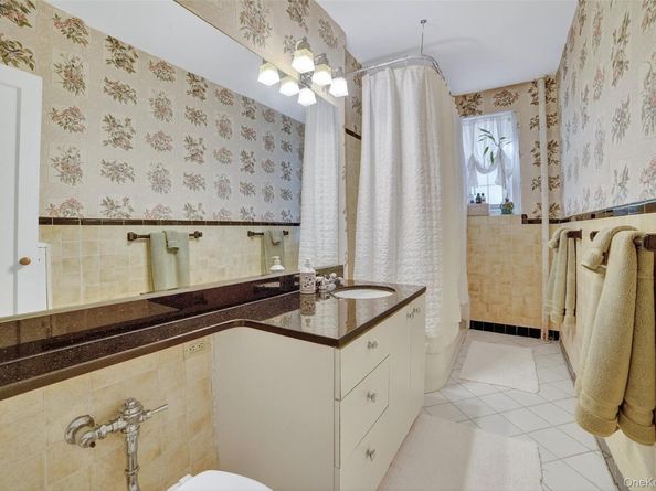 25 Parkview Avenue 2K, Bronxville NY 10708