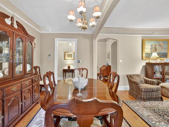 25 Parkview Avenue 2K, Bronxville NY 10708