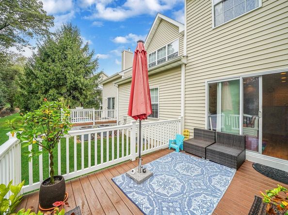 48 Crossbar Road, Medford NY 11763