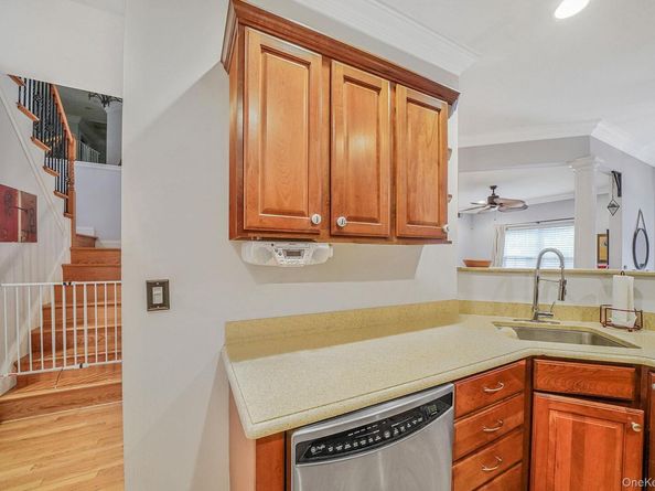 48 Crossbar Road, Medford NY 11763
