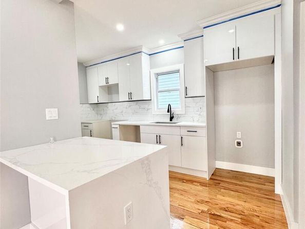 137-29 231st Street, Laurelton NY 11413