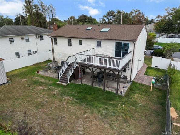 1259 America Avenue, West Babylon NY 11704