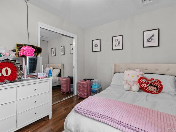 1259 America Avenue, West Babylon NY 11704