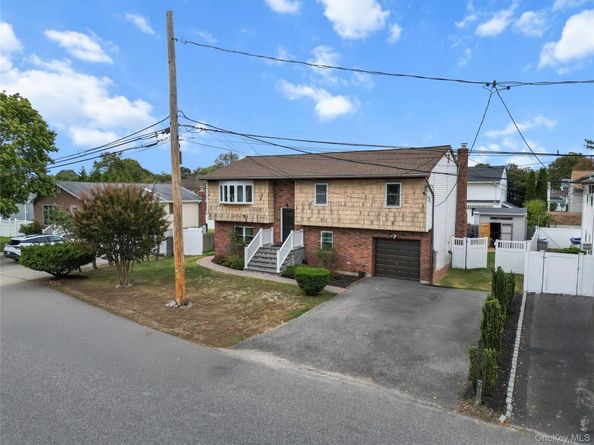 1259 America Avenue, West Babylon NY 11704