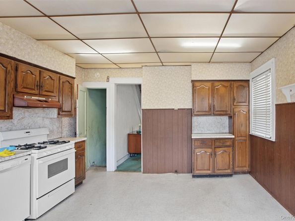 1531 E 37th Street, Brooklyn NY 11234