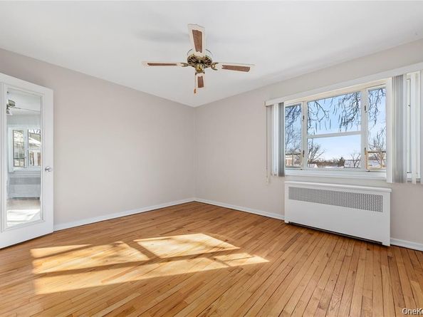 220-06 Stronghurst Avenue Upper, Queens Village NY 11427
