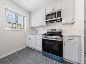 220-06 Stronghurst Avenue Upper, Queens Village NY 11427