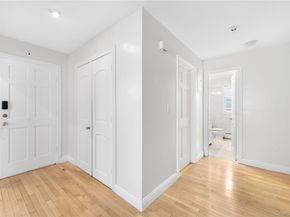 8 Elicar Terrace, Yonkers NY 10701